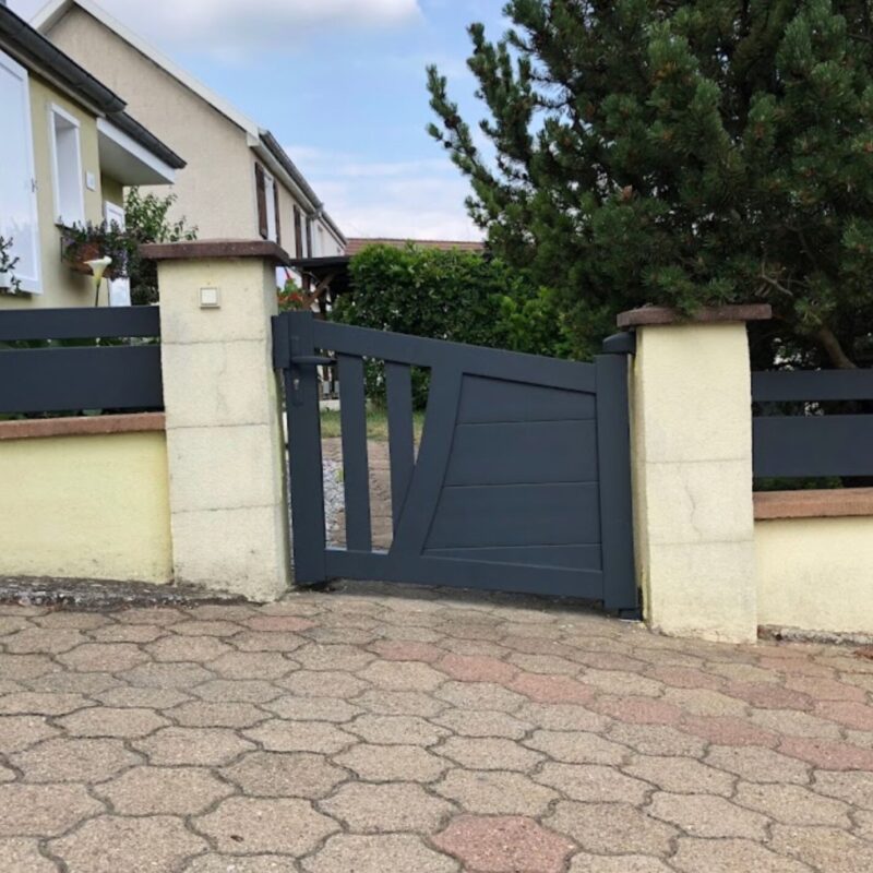 12 800X800 | Procloture Portails et portillons en aluminium ajouré Pfastatt 2