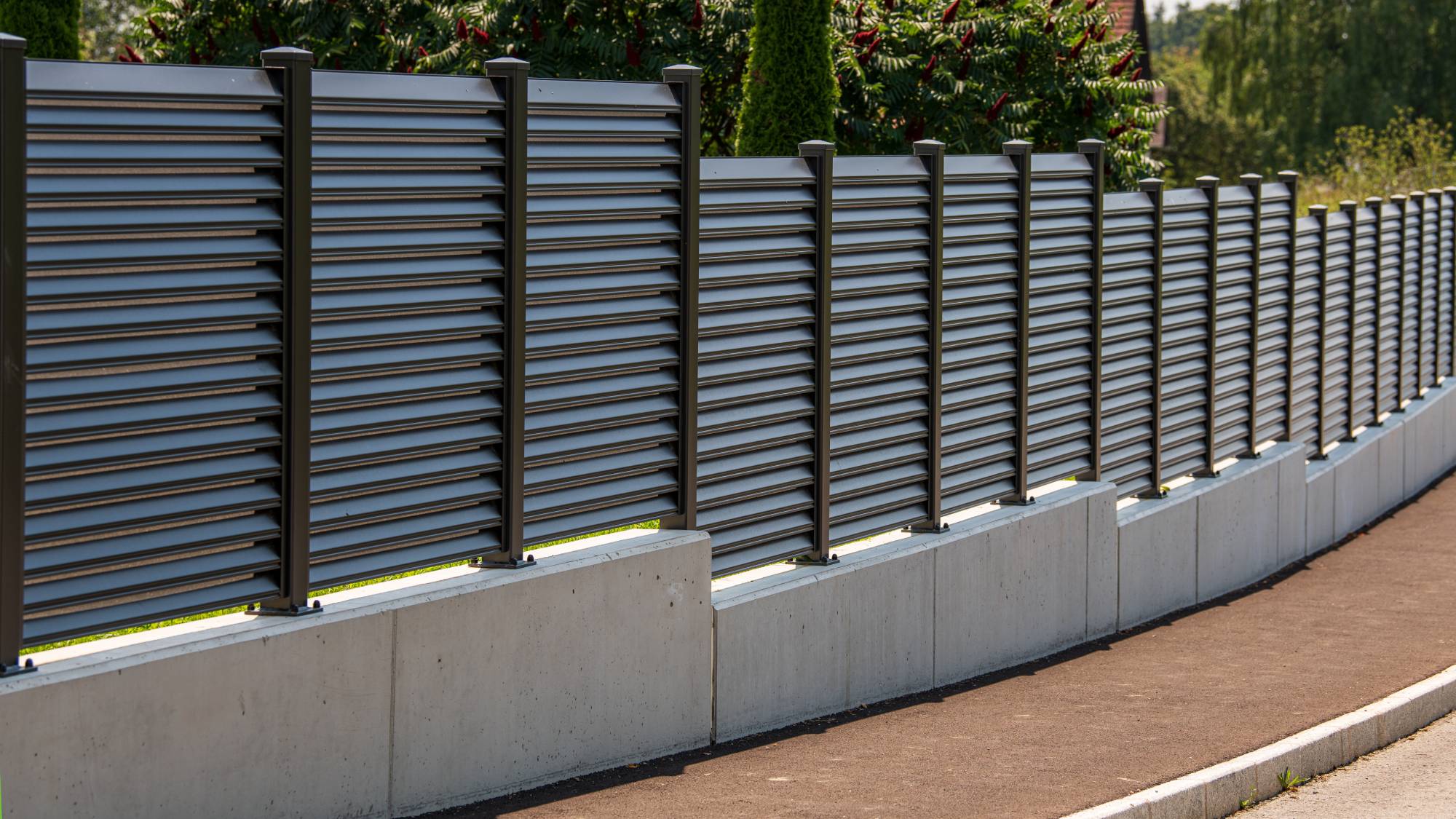 CLOTURE_ALUMINIUM | Procloture Comment nettoyer une clôture composite ? Thann