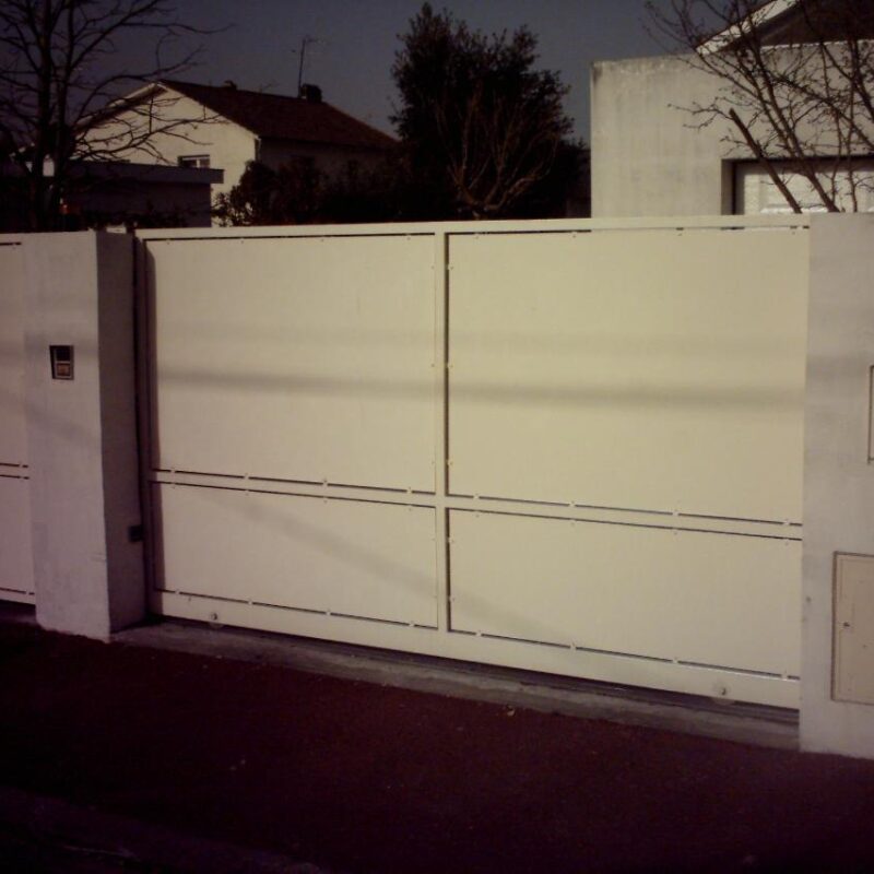 A31_TILC AJOURC 800X800 | Procloture Portails et portillons en acier plein Colmar 11