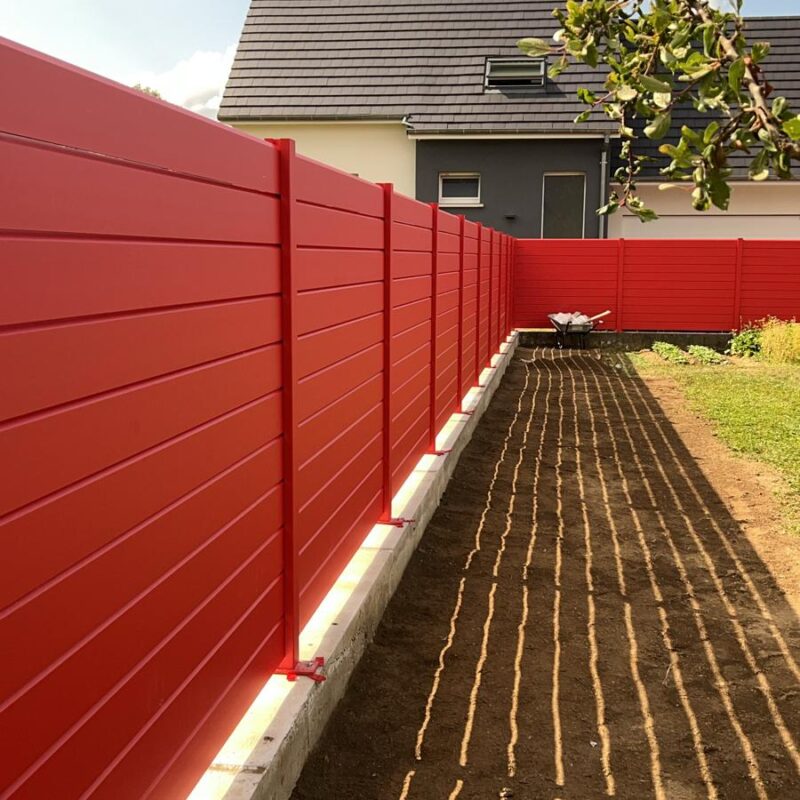 PERSIENNE ROUGE 800X800 | Procloture Clôtures en aluminium Rixheim 35