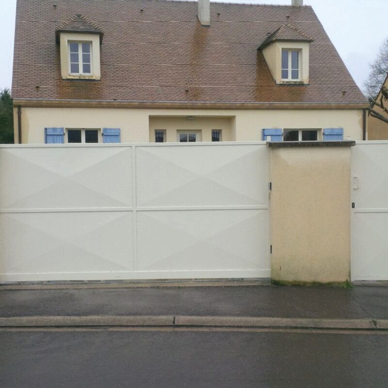 A31_PORTAIL_PORTILLON 800X800 | Procloture Portails et portillons en acier plein Mulhouse 10