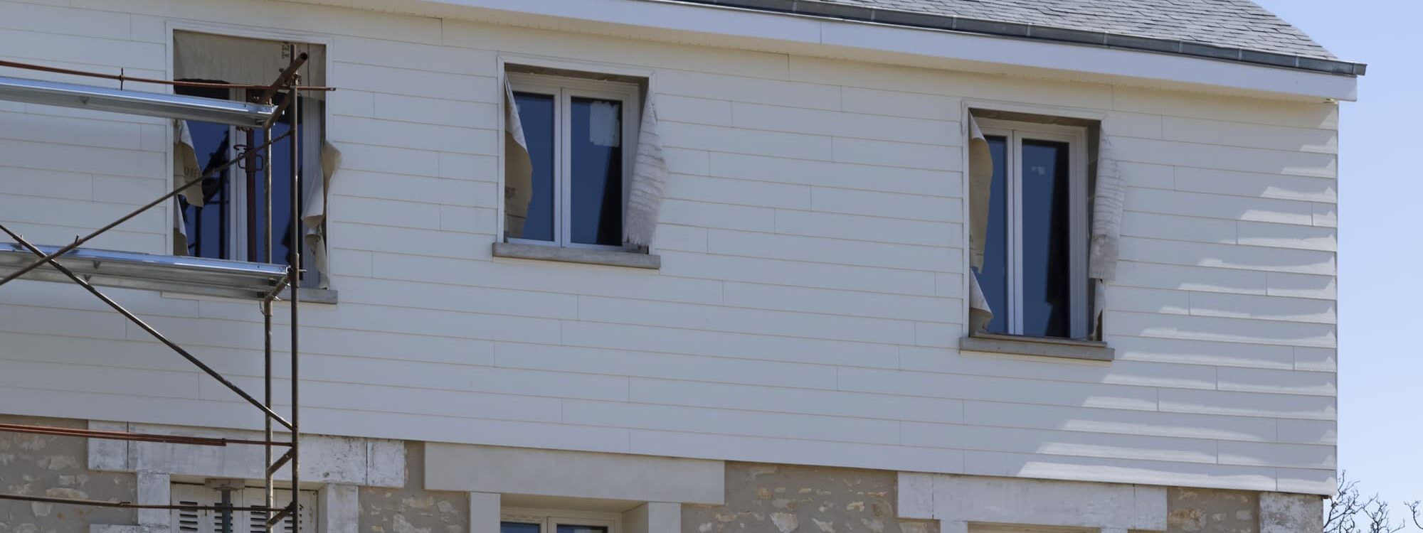 Peut-on poser un bardage composite sur une maison ancienne ? Illzach