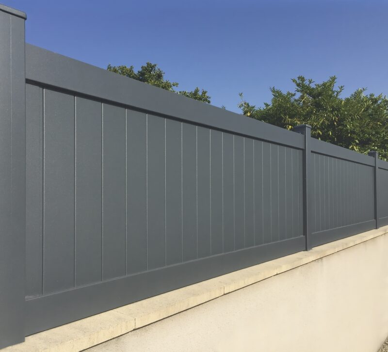 CLOTURE PANNEAU PLEIN VERTIC 800X726 | Procloture Clôtures en aluminium Guebwiller 46